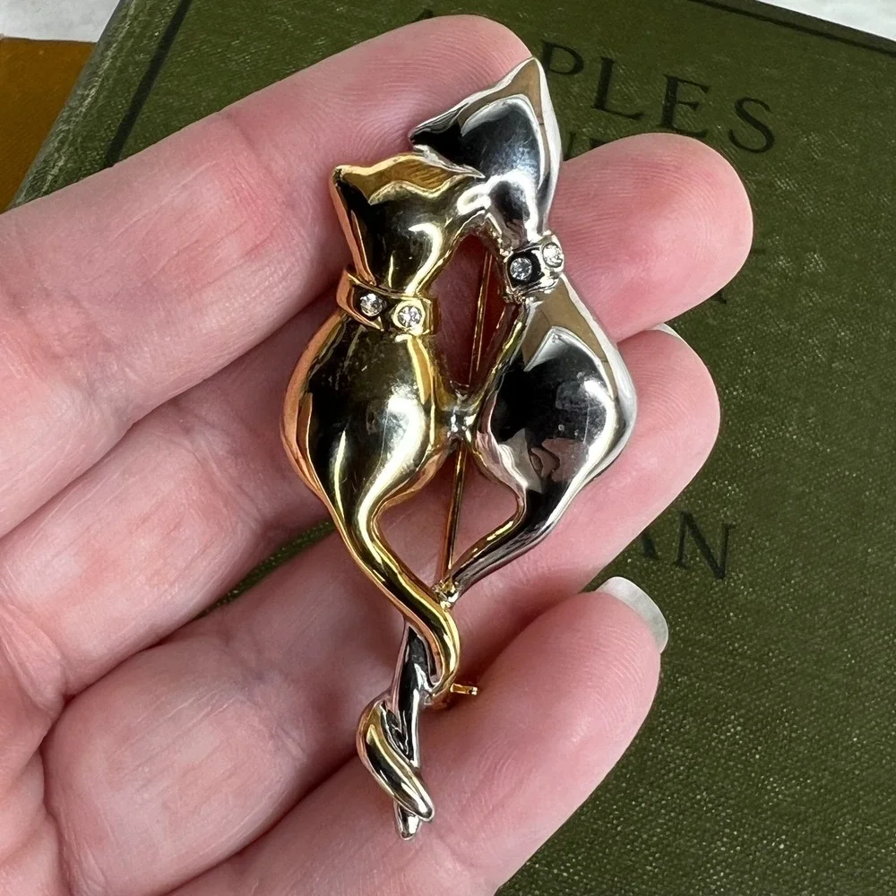 VintageTwo Tones Cat Brooch Gold & Silver Cats W Rhinestone Collars Figural Pin